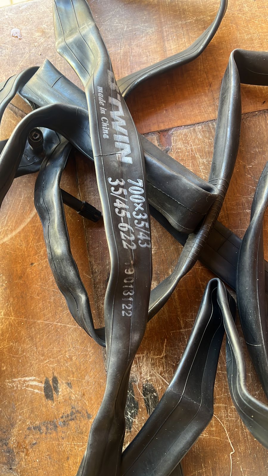 2 câmaras bicicleta btwin novas